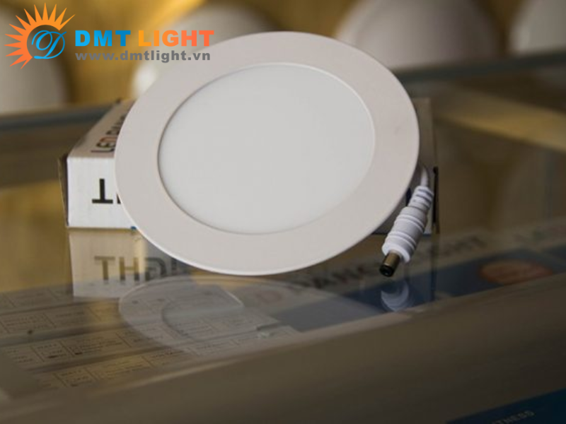 den downlight la gi