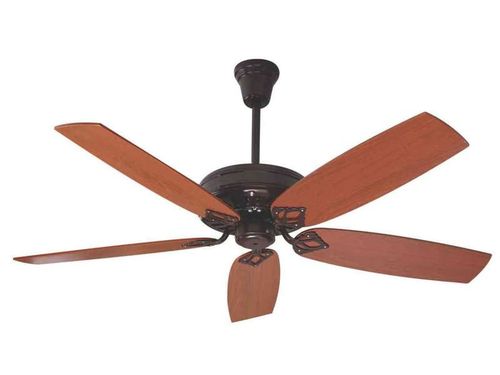 Quạt trần cánh gỗ là loại quạt trần sử dụng chất liệu gỗ tự nhiên hoặc gỗ ép để làm cánh quạt