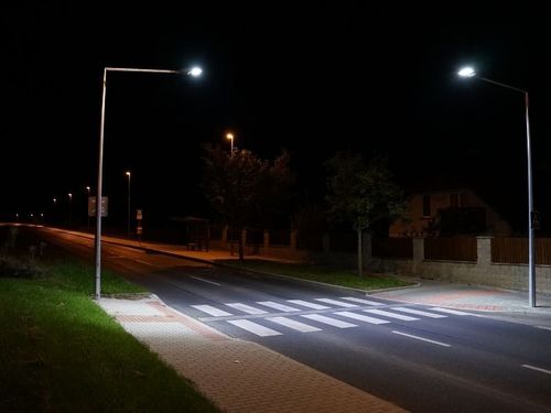 tiêu chuẩn đèn chiếu sáng đường phố