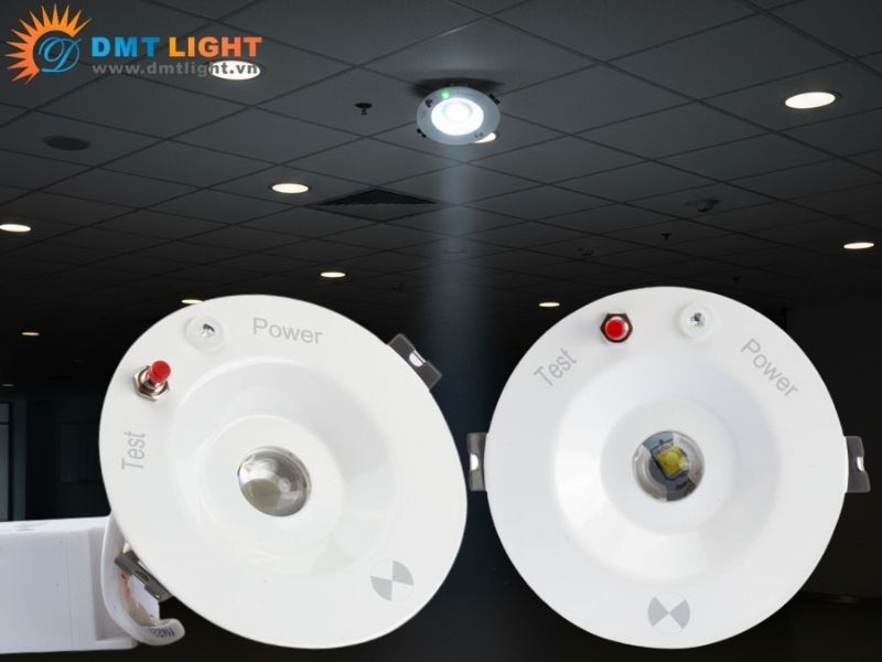 đèn sự cố âm trần rạng đông