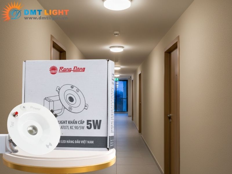 đèn chiếu sáng sự cố âm trần
