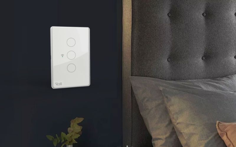 Công tắc thông minh Rạng Đông CO-RD-CTCU.WF-CN.03T-MN