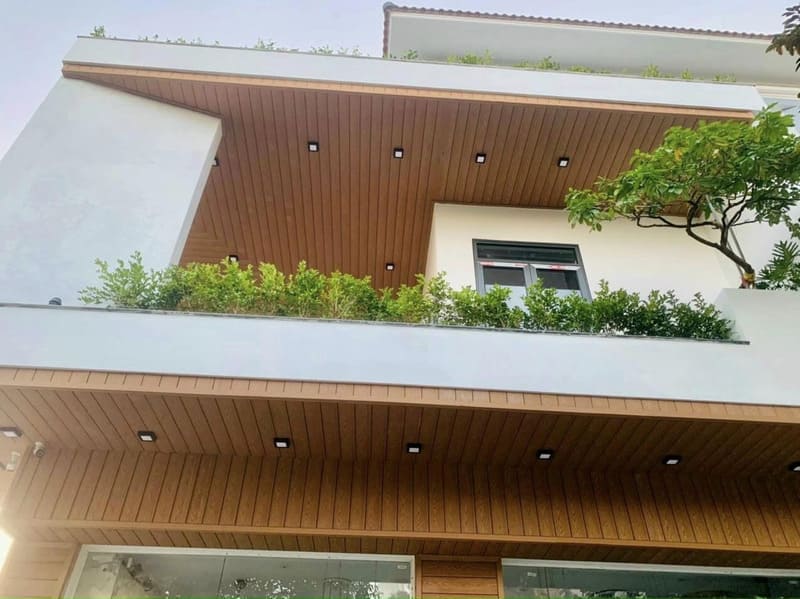 đèn ốp trần ban công - 5