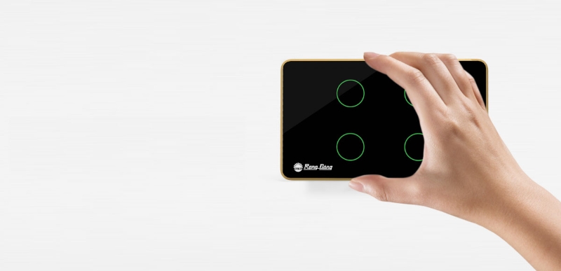 Công tắc cảm ứng 4 nút bấm Rạng Đông CO-RD-RD-CT.04