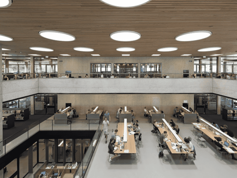 công tắc trong khu vực công cộng