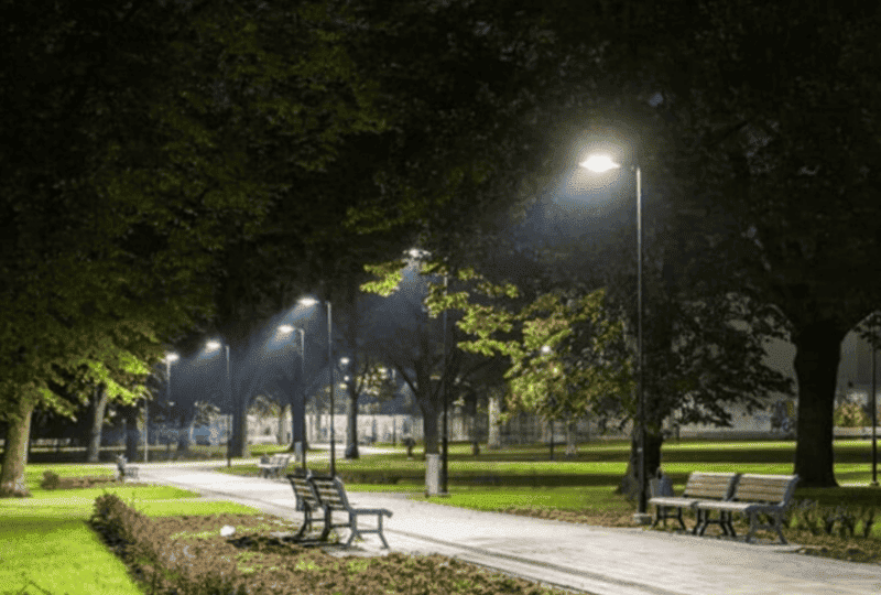 đèn đường chiếu sáng công viên