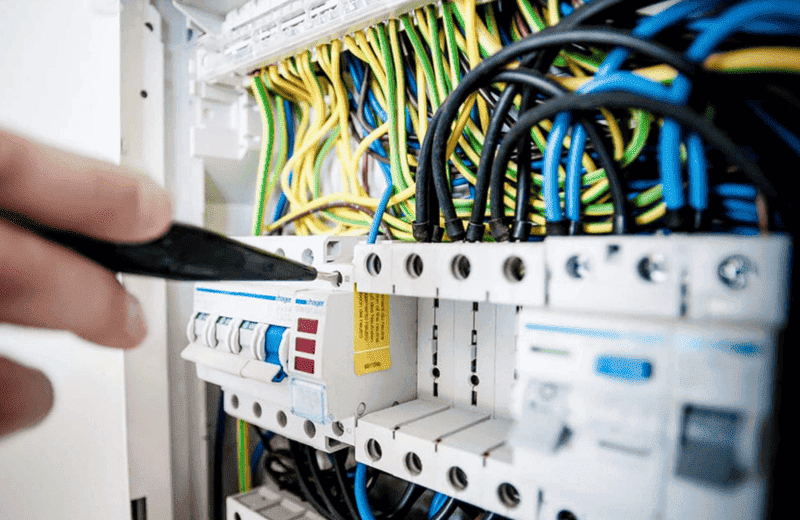 lưu ý khi bảo trì dây điện