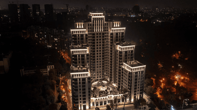 đèn pha chiếu sang nghệ thuật